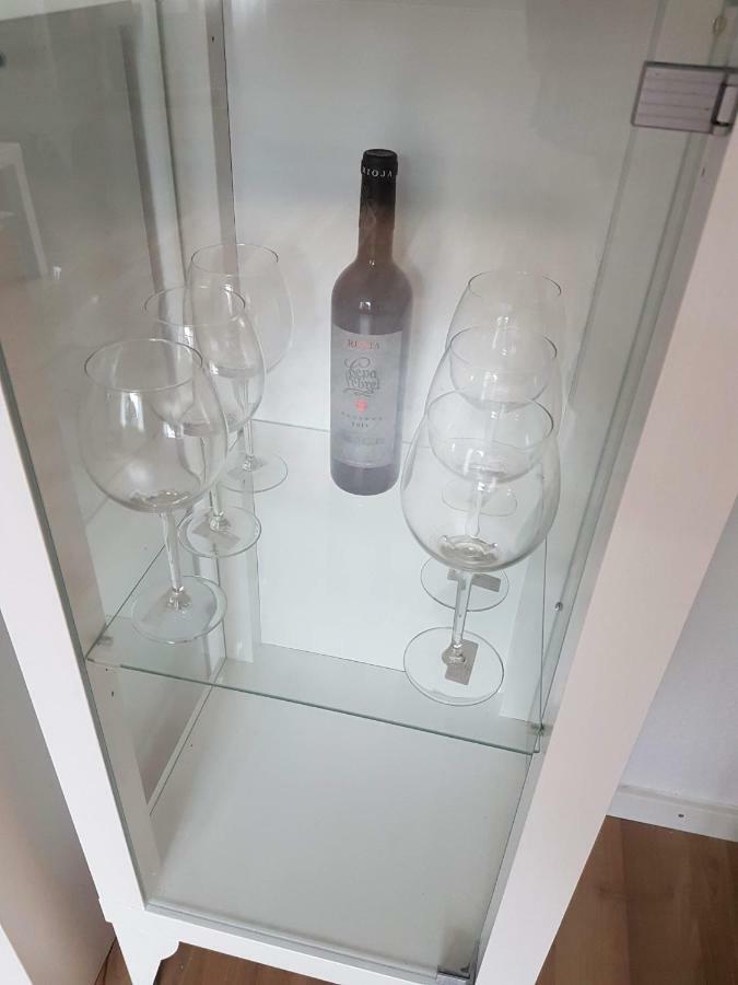 Kuenstler Ferienwohnung 3 Zimmer Kueche Bad Zentrale Lage Wulsbuttel 外观 照片